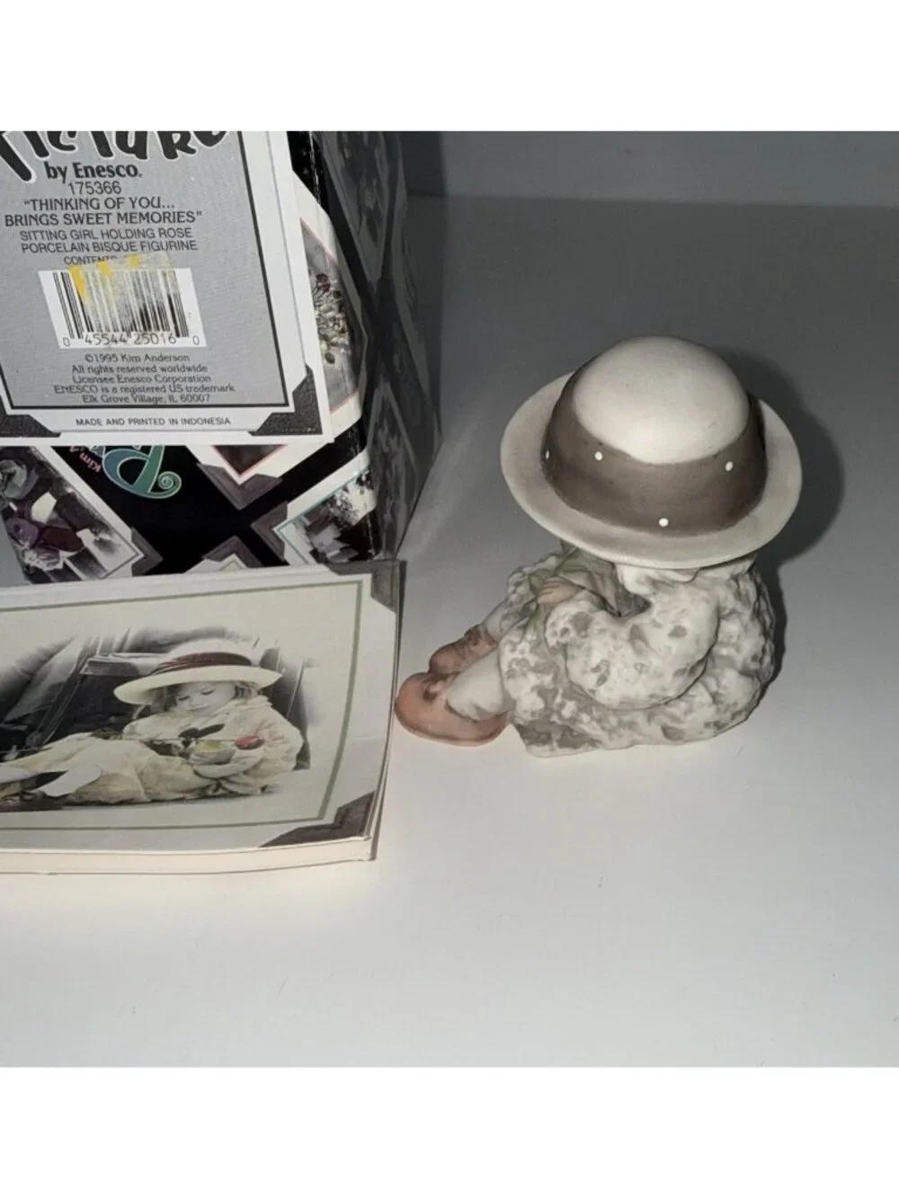 VINTAGE Kim Anderson Pretty As A Picture Figurine Thinking Of You #175366 1995